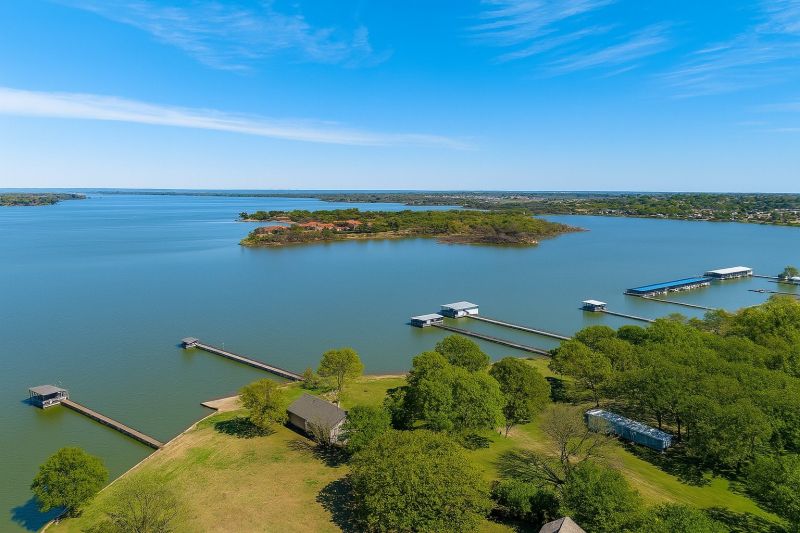 Best Siding Installation pros in Azle, TX